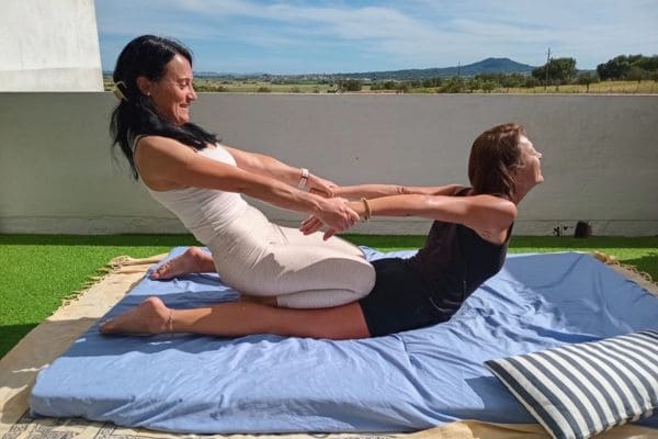 yoga gastronomie Majorque, repas sportifs Majorque, menus équilibrés retraite, alimentation bien-être, nutrition yoga